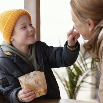 Child with his mother.